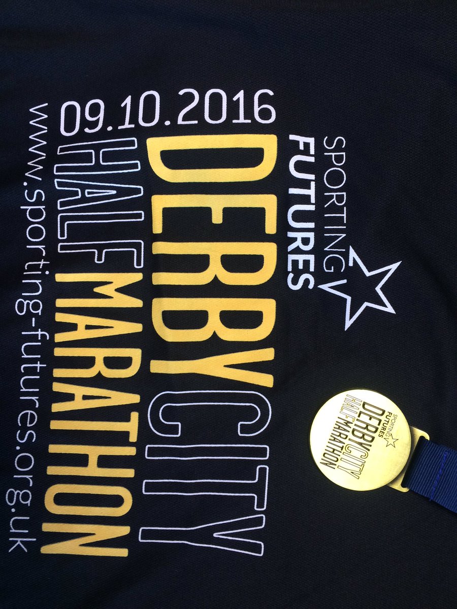 rubychen1122's tweet image. Finished! My 3rd half marathon this year! Can't stop running!