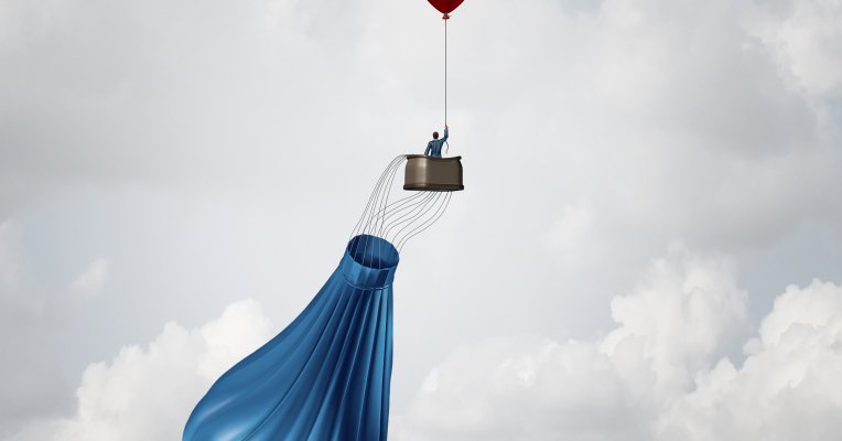 Minh_Q_Tran's tweet photo. Great article detailing why the insurance industry is ready for disruption. #InsurTech #FinTech https://t.co/fRr3dwGwAp https://t.co/OUWaNpp0G8