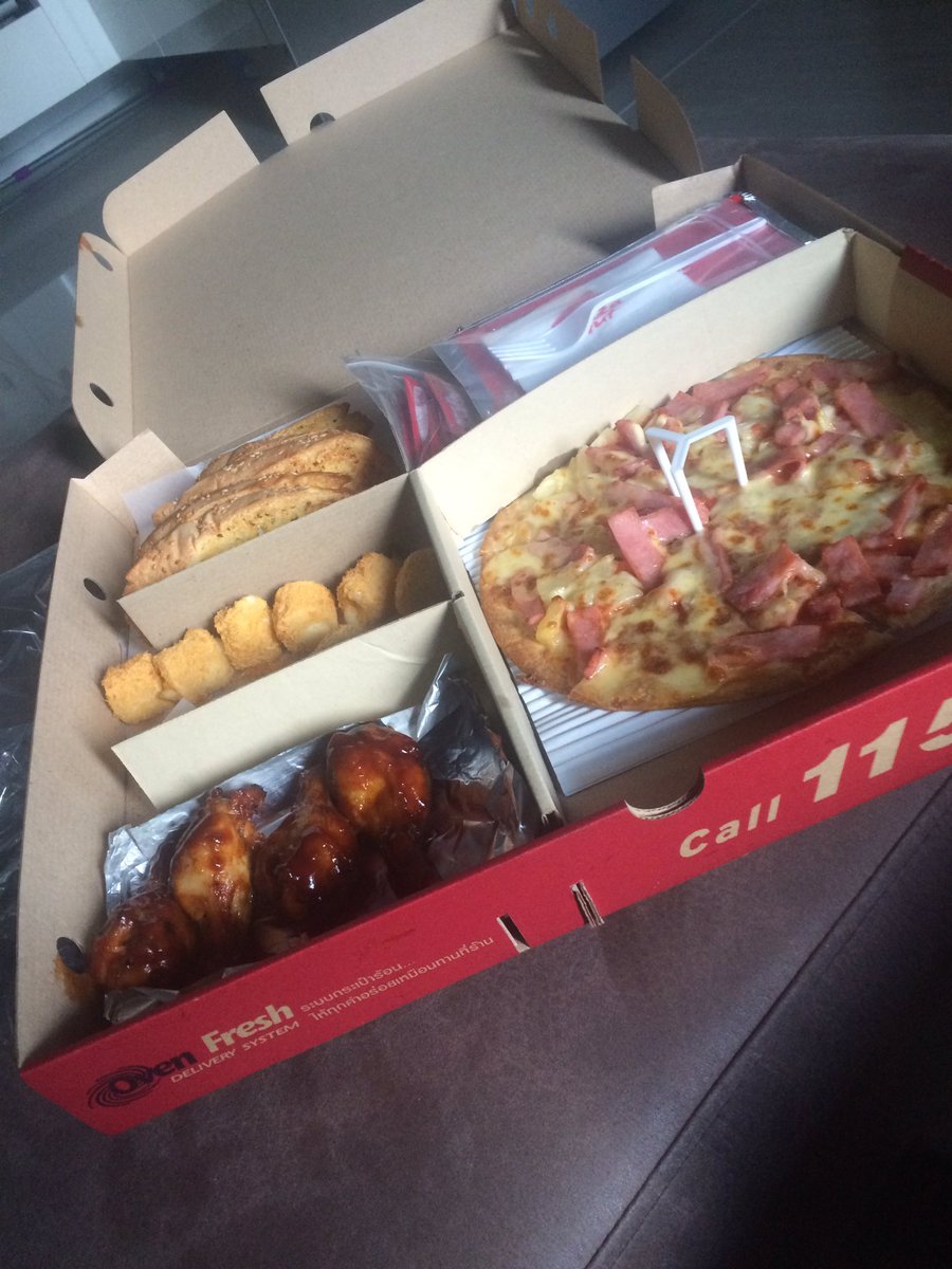 Toptap_jirakit's tweet photo. ผอมๆ คลีนๆ กินคนเดียว!!! https://t.co/9xhrjRAbCt