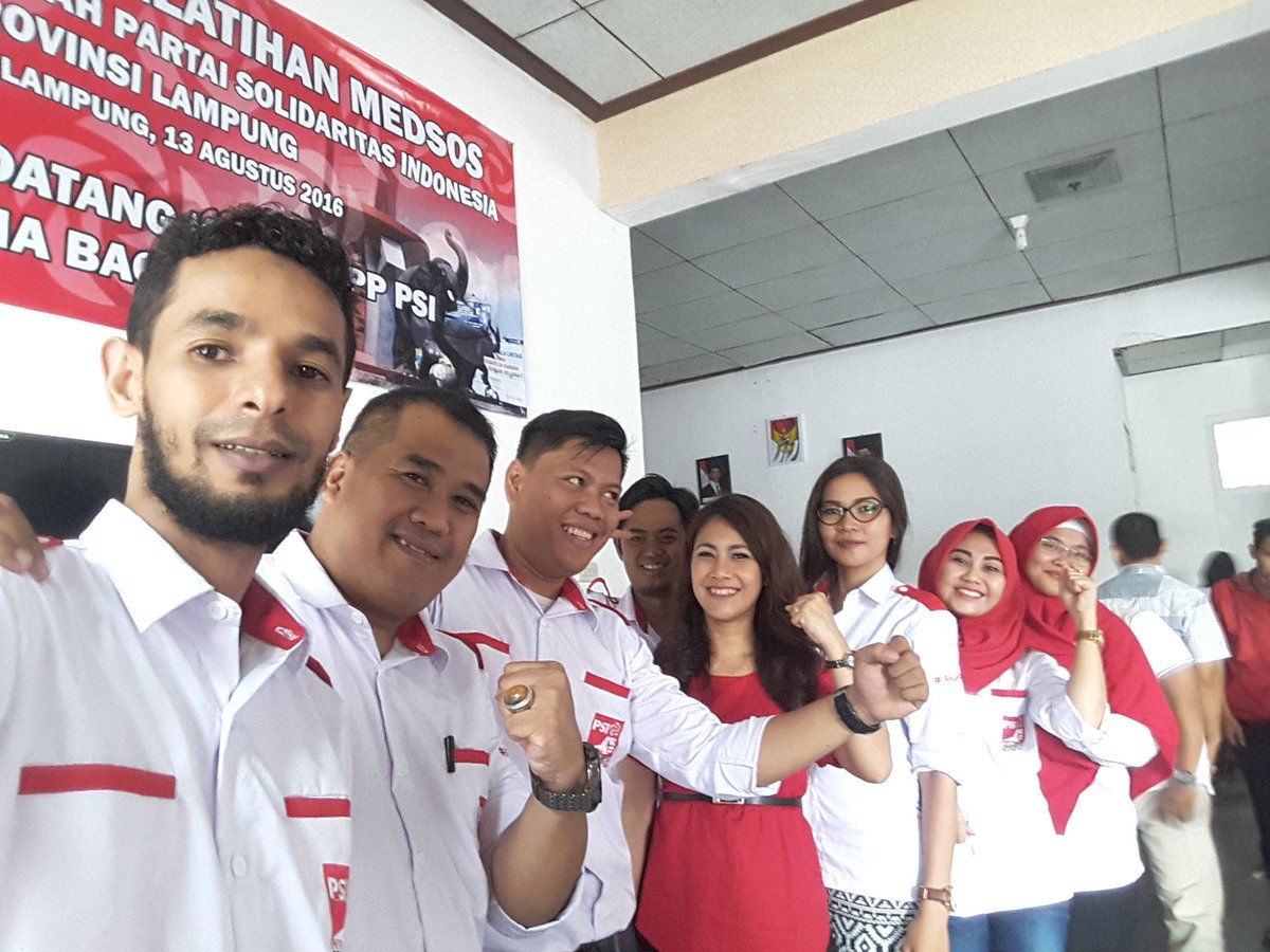 tizafyas's tweet photo. #AnakMudaPilihPSI https://t.co/FTM3lWuJ25