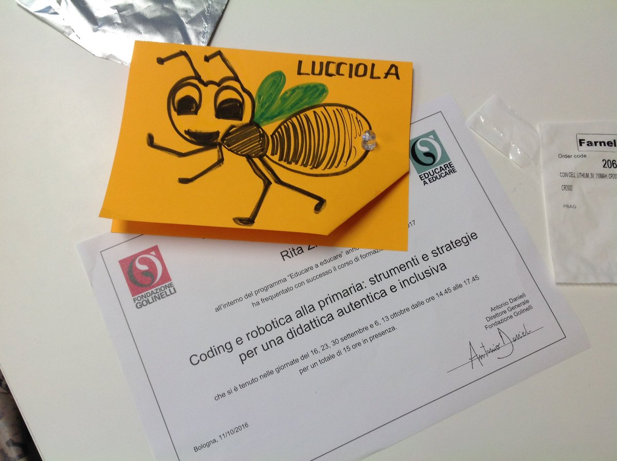 ProgrammaBol's tweet image. Chiusura "Coding e robotica alla primaria" in con il "Tinkering",creatività recupero materiali:pane quotidiano per le maestre!