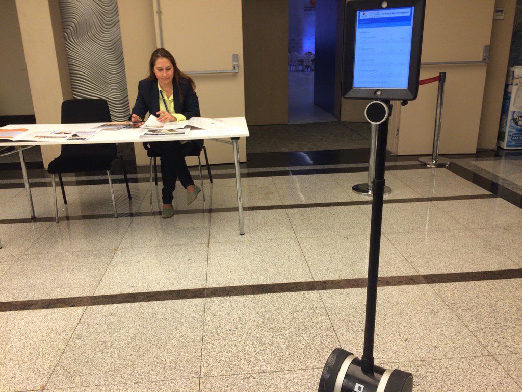 Adres ve programları <a href="/esraeg/">Esra Egilmez</a> 'ye değil ona sor. Yürüyen insansız elektronik tabela. <a href="/WECongress/">World Energy Congress 2026</a> <a href="/enerjigunlugu/">Enerji Günlüğü</a>