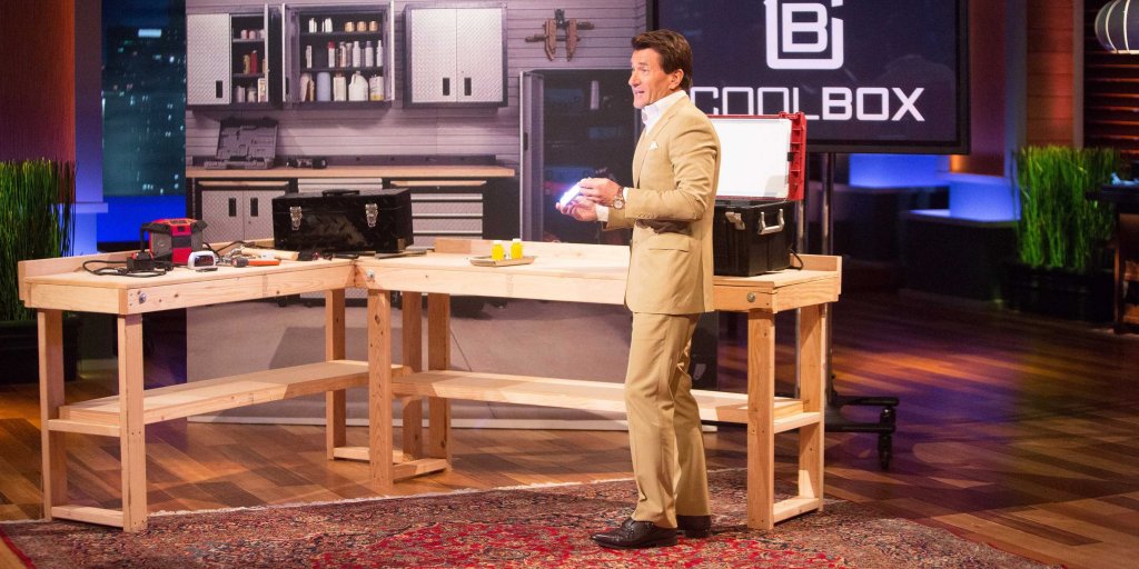BusinessInsider's tweet photo. 'Shark Tank' investor Robert Herjavec reveals the biggest mistakes small businesses make https://t.co/UpFYzBJqgg https://t.co/F7bIPx9DnW