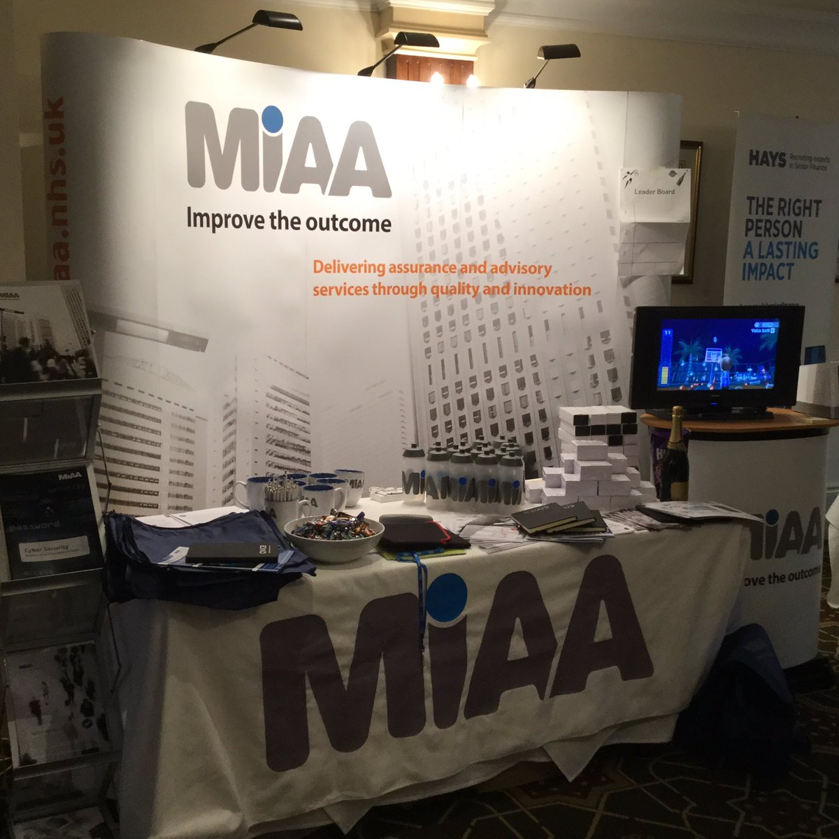 MIAANHS's tweet image. Team MIAA ready for action @FSDNorthWest #Contact2016