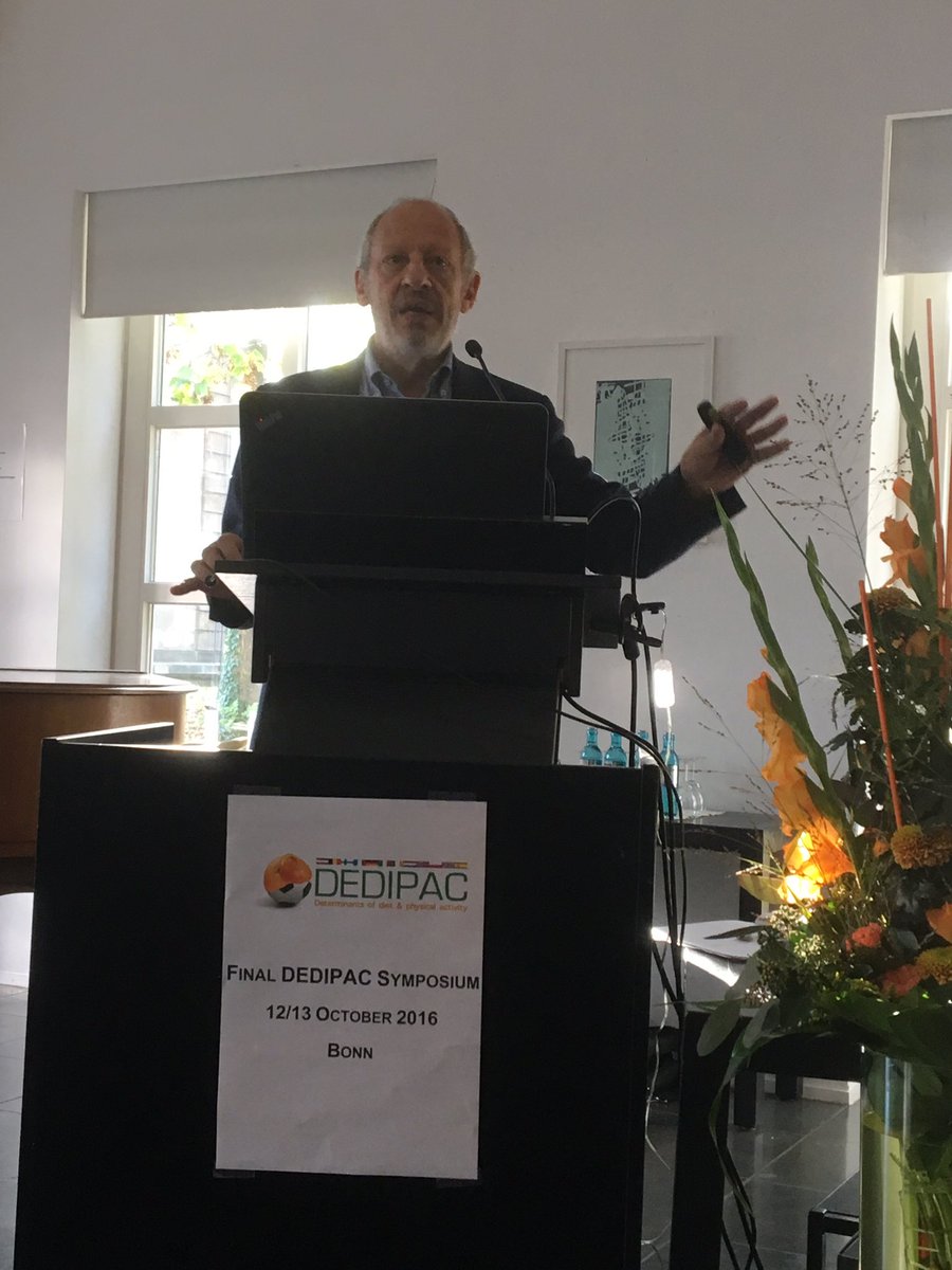 Brug1963's tweet photo. Prof Riboli argues for longitudinal harmonized cross-European research for behavioral nutrition and PA as next step for #DEDIPAC https://t.co/3Z1rZFqpUy