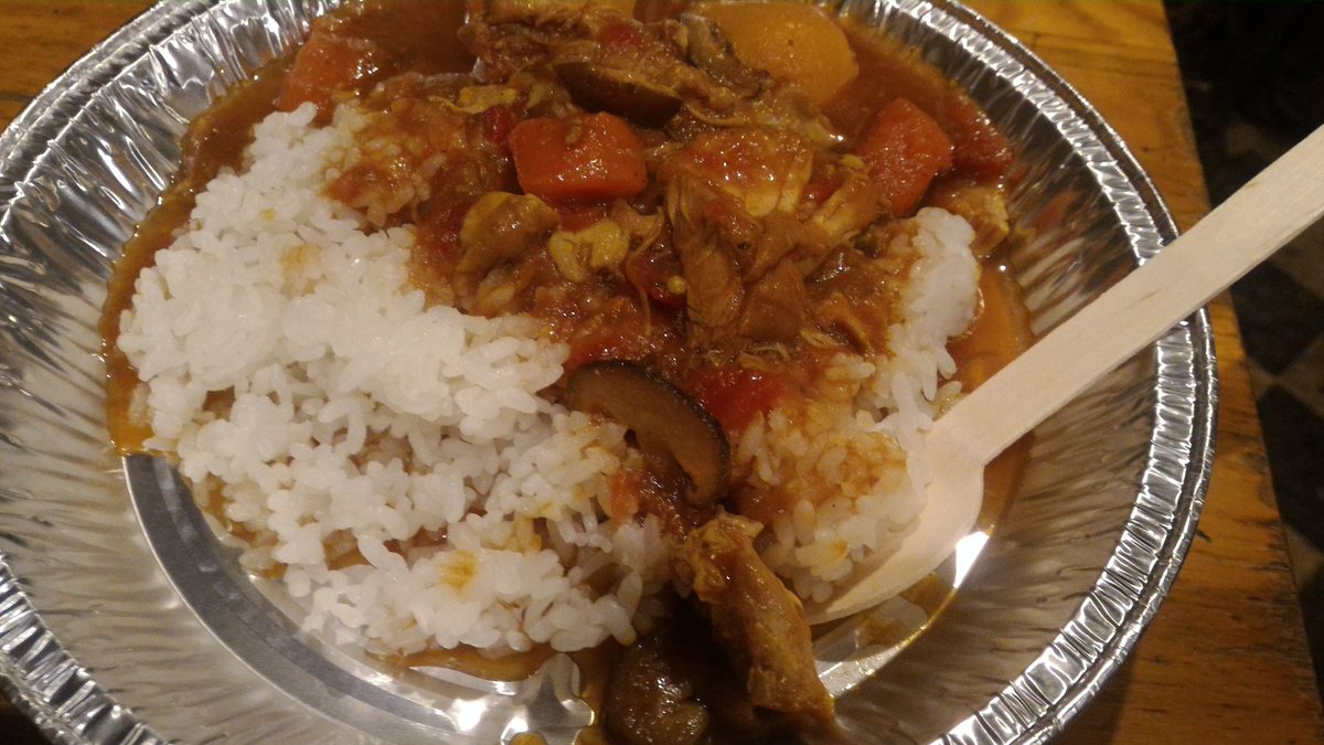 theMaskof_Curry's tweet photo. トリアエズかれー喰ウよー……完食！
#青井硝子(@garassan) #下北沢シーシャ https://t.co/Jzv1q1TGvd #下北沢 #shimokitazawa #カレーフェス #下北沢カレーフェス #下北沢カレーフェスティバル2016 @crowsakanoyue https://t.co/K7jwcrA1Yk