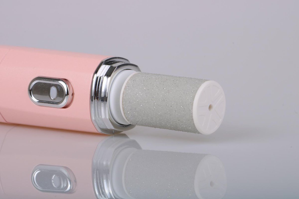 HotOEM's tweet photo. You deserve a new type 2 in 1 #NailPolisher &amp; #CallusRemover! Leave your e-mail to #HotOEM to get details and quotes.https://t.co/yVwHRVwHf0 https://t.co/Ax5Y9om3Kz