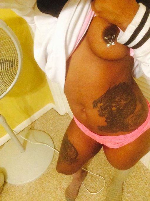 Im so horny need more follower tho 😋💦💦👅 https://t.co/TyTPlbXu8N<a href="/tag/nojoker"class="tags"><span>#nojoker</span></a>