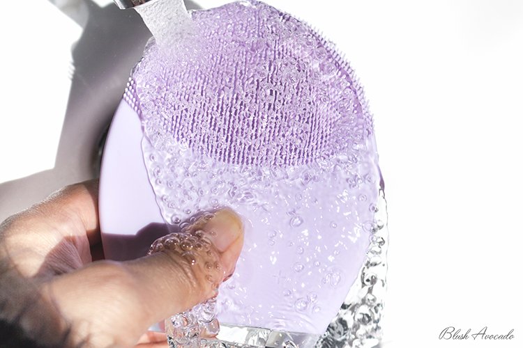 BlushAvocado's tweet photo. Ce soir, c'est l'inauguration du 1er concept store #Foreo, en attendant, voici le lien de mon test de la Luna 2 !
https://t.co/4x4gWdproP https://t.co/z7sIc10Ba5
