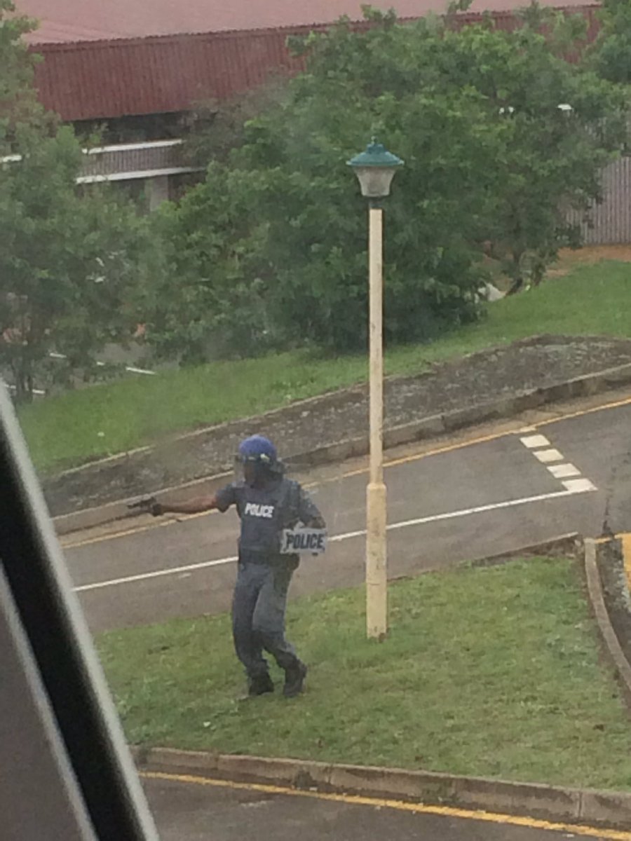 NeZz_Gamede's tweet photo. Told you they are using live ammunition. #UKZN #Westville https://t.co/XLAFbIkdEU