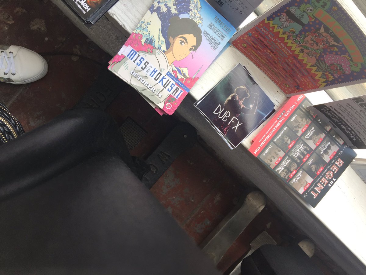 PrimeListening's tweet photo. #Spotted : @dub_fx at Luxe de Ville in Silverlake! Go get them before they're gonnnnnnne #ThinkingClear https://t.co/yiaGm0RLBs