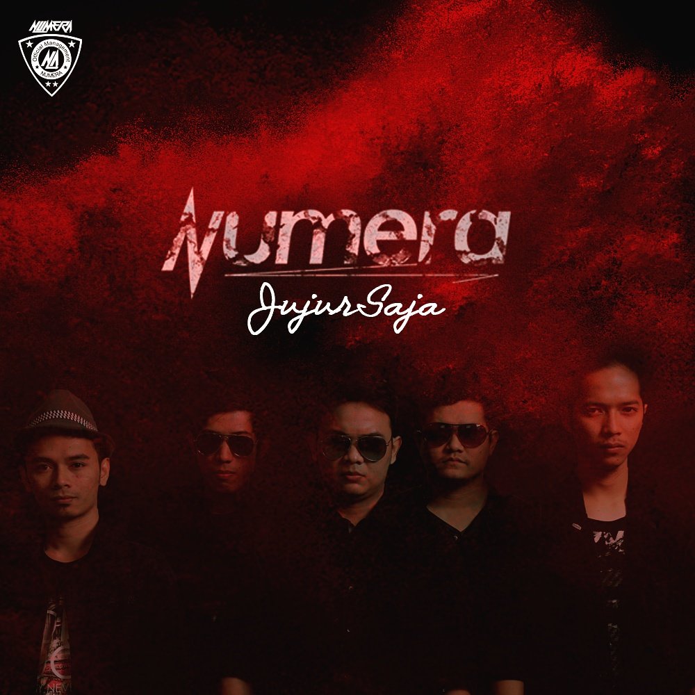 candriasite's tweet photo. @numera.band @numera_official #anakband #band #bandung #rock #eo #eventorganizer #event #festival #konser https://t.co/h3T3erDH5u