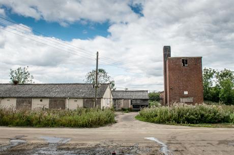 HolmesMike's tweet image. Plan-makers urged to do more to cater for self-build homes buff.ly/2eqPBgt