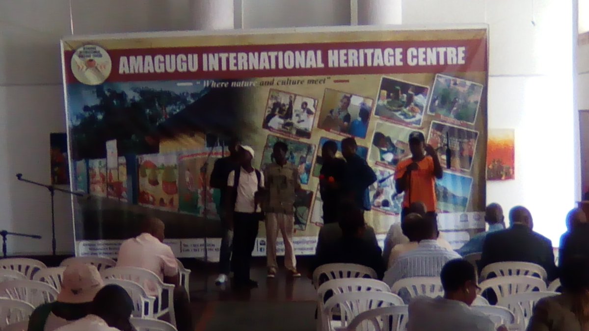 CulxureMag's tweet photo. #Ruralcreativity @amaguguheritage @263Chat @kgosinyathi @patphiri @SirNige its about to go down @Umthombo_iCon https://t.co/iY7BqDgXL3