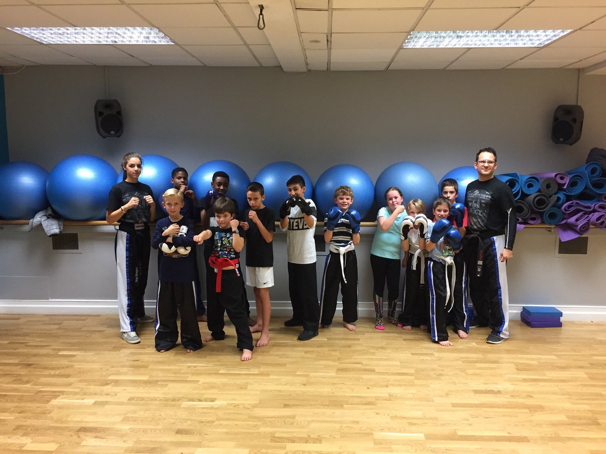 CombatCompanyUK's tweet photo. Some of our Juniors from Wednesday's class 5-545pm https://t.co/oqLOJRzBGl