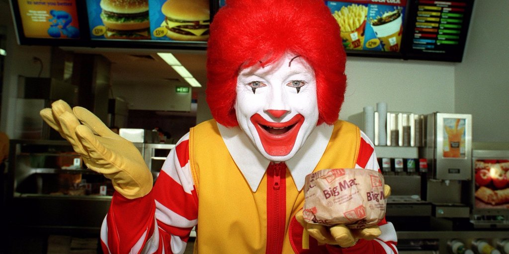BusinessInsider's tweet photo. 10 things in advertising you need to know today https://t.co/FX42aKAM3z https://t.co/wSpkT1r9OM