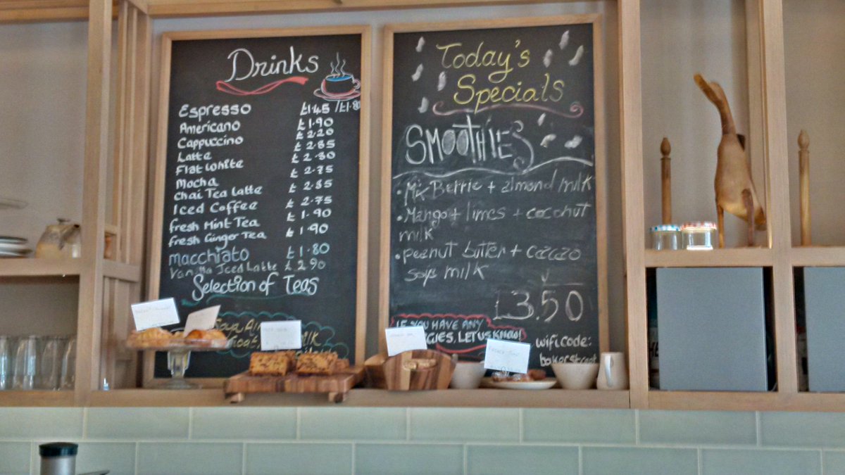 106BakerSt's tweet photo. Our food is freshly prepared on site and our menu changes daily. Pop in to see what we have on offer today #106 https://t.co/8EFBOTvSVy