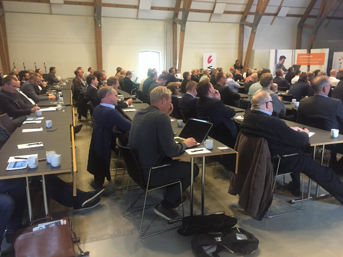 Lyset's tweet image. Exciting day at #e-conomic #partnerdag &apos;16 with 150 partners. Growing every year!