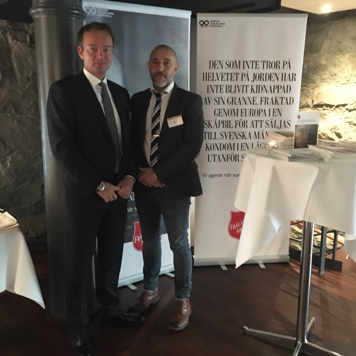 För att stoppa sexköp behövs män på barrikaderna @PASunesson Swe's ambassadör mot #människohandel &amp; @PatrikCed nationell samordnare #duavgör