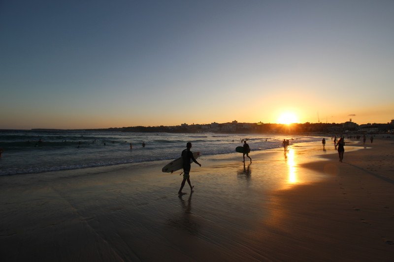 BUNACTravel's tweet photo. It's never too late to go to Australia. Our #WorkAustralia programme is open all year round 🇦🇺🐨✈️ https://t.co/cDy8aIy3Gy https://t.co/k8b0cpuzUm