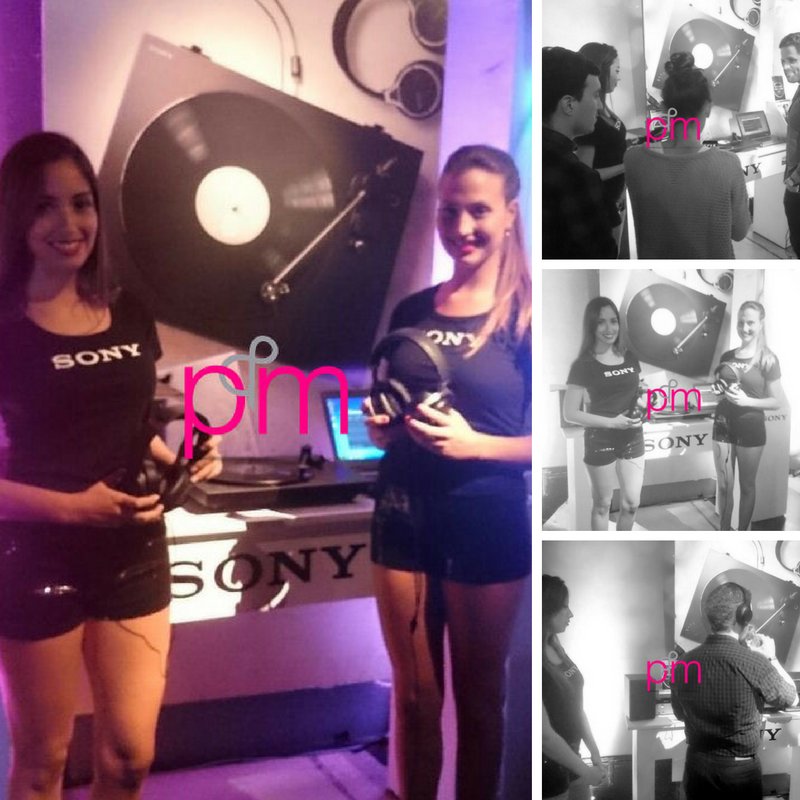 promoimagen's tweet photo. Cobertura para @SonyArgentina del evento lanzamiento de #PSHX-500 en @TeatroSonyBA
#promotoras #asistentes #marketing #imagen #promoimagen https://t.co/C9UBRAkUlW