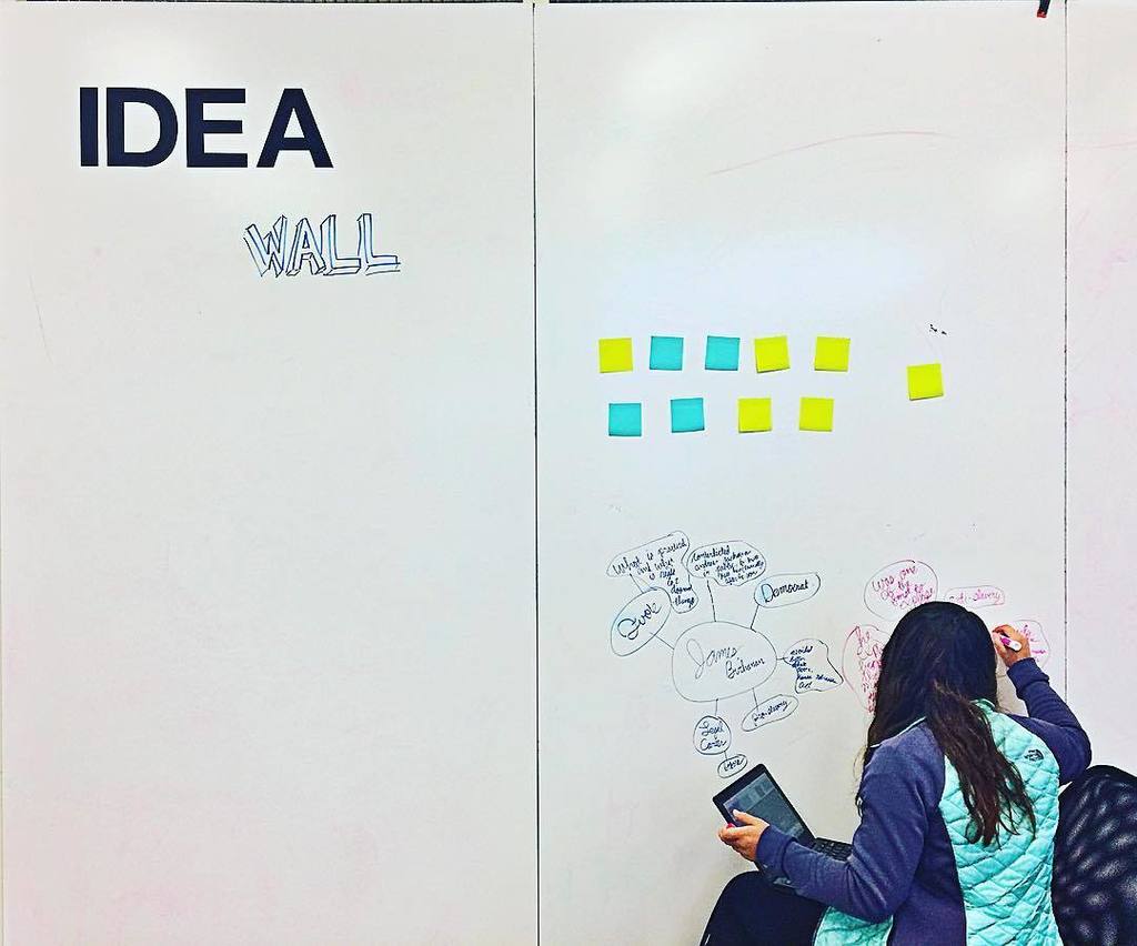 manuelherrera33's tweet photo. Yup. It's not just a clever name. #ideawall #brainstorming #writeablesurfaces #afftonlearns #teachersofinstagram https://t.co/UHhCezN8Yu