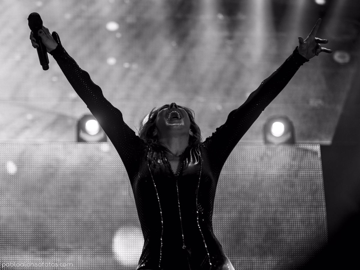 andreitajim9's tweet photo. 71...🔜🤘🏽💕 @lalliver https://t.co/bvQgVQ2ZGd