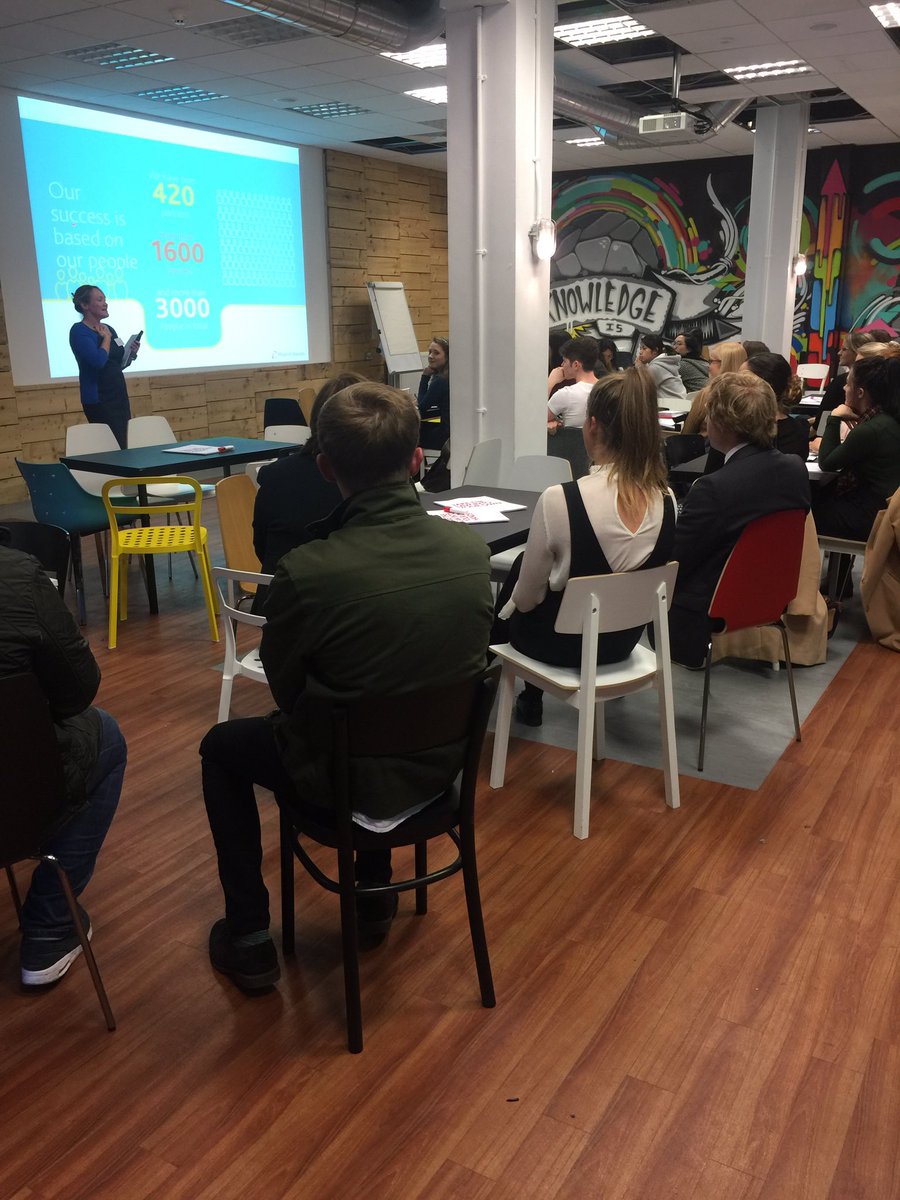 PMgradsBelfast's tweet photo. PM partner Laura Gillespie delivering a TC/Vac scheme application workshop @QueensUBelfast last night with Pizza and beer too! 🍕🍻 😊R https://t.co/gqwrHfC2nR