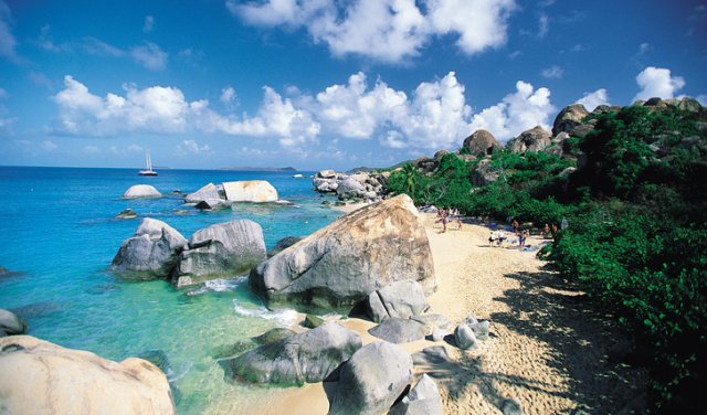 TravelBham's tweet photo. RT @Coolmon2009: Popular Islands to Visit https://t.co/2ogMFdLtm4 #TravelDestinations #PopularIslands #Islands  https://t.co/V1NzJyTWii