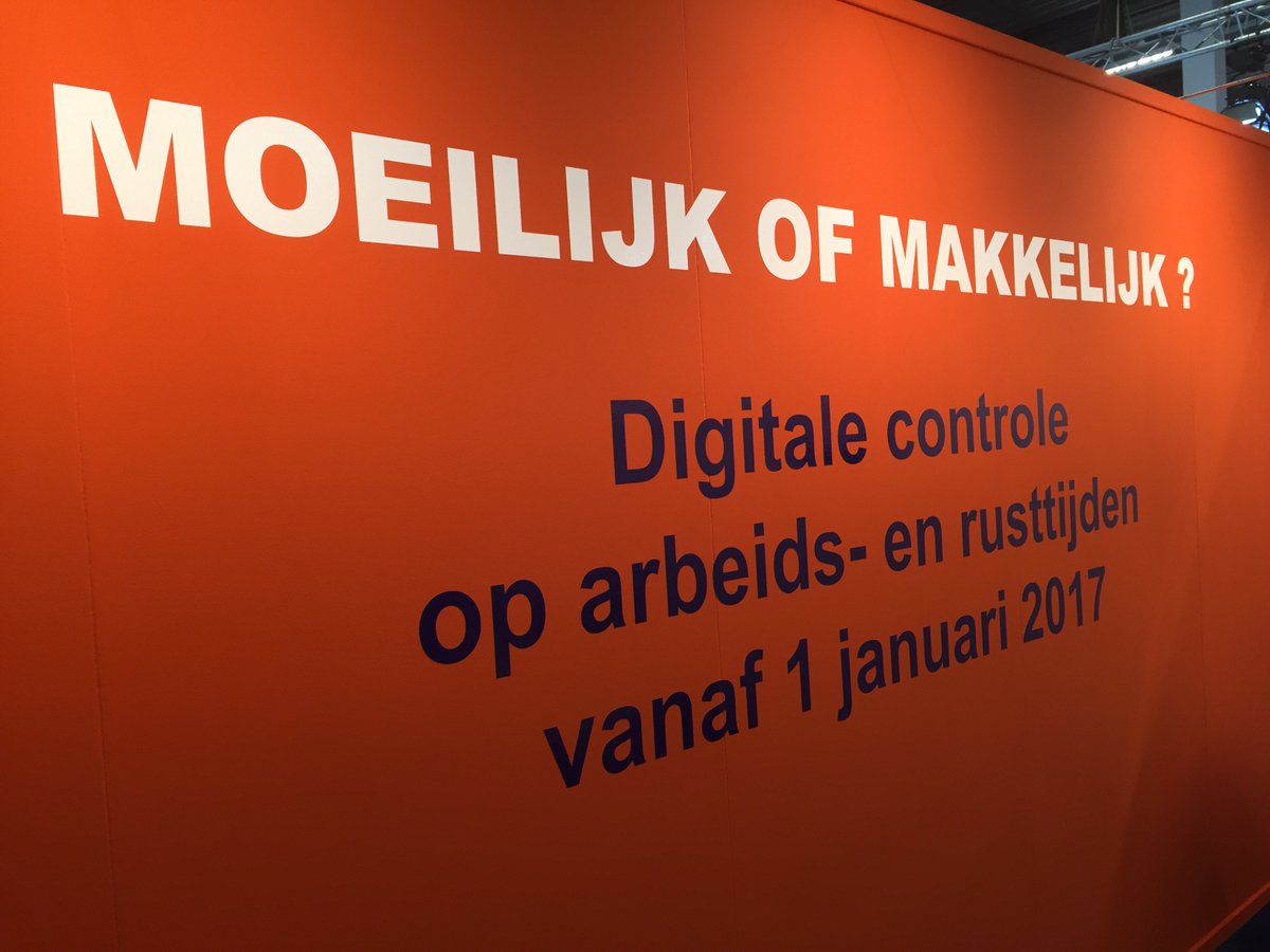 SFMobiliteit's tweet photo. Workshop SFT over gebruik van #boordcomputer #taxi bij cao-controles goed bezocht op #taxiexpo. https://t.co/OSZzzTJIqn