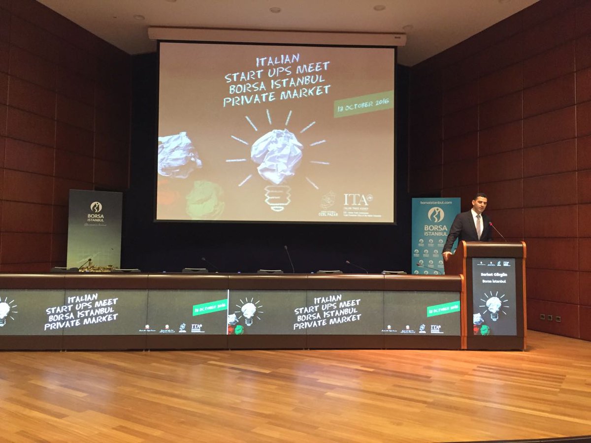 Borsa İstanbul Marketing and Sales Director Serhat Görgün is delivering his speech. #OzelPazar