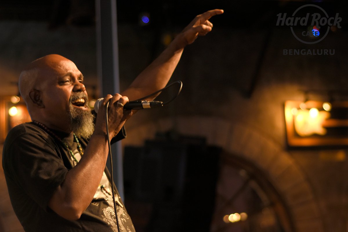 HRC_Bengaluru's tweet image. People singing their hearts &amp;amp; doing #KaraokeInStyle at #HardRockCafe #Bengaluru #Karaoke Nights!