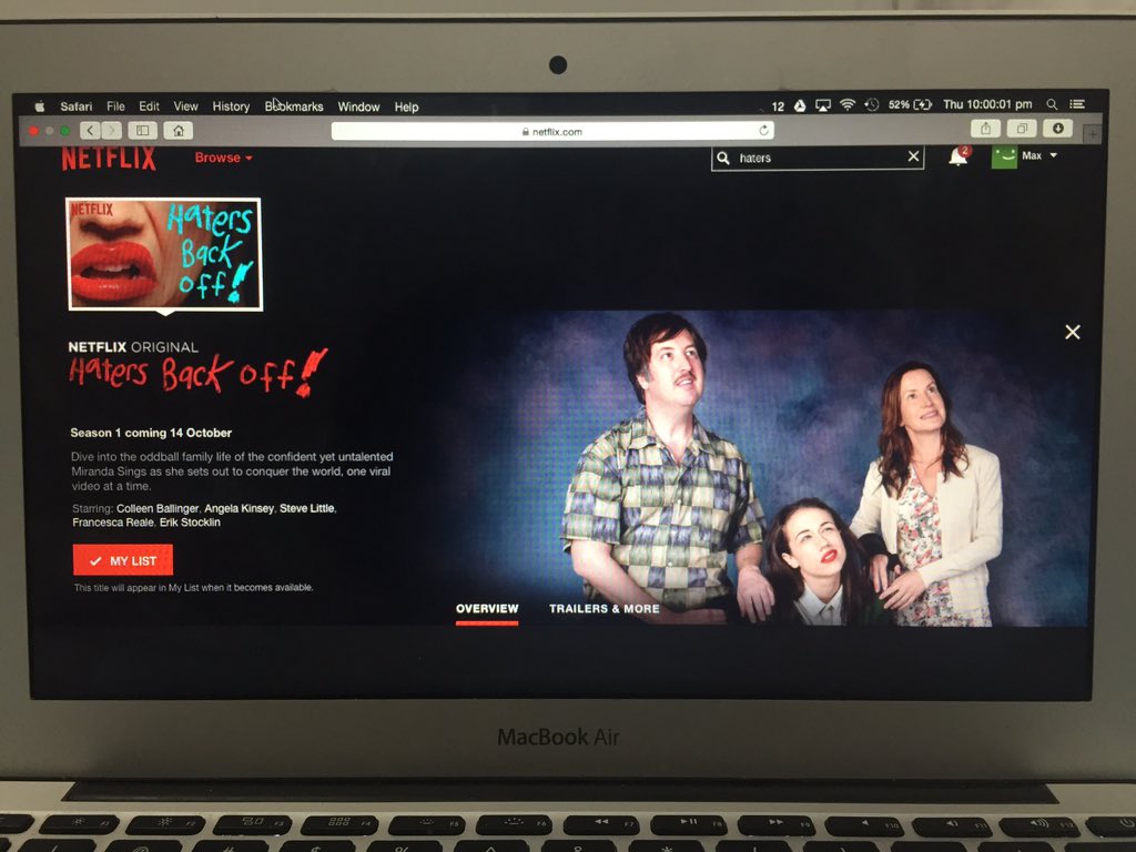 MaxyMoore's tweet image. I'm so essited for this @ColleenB123 @MirandaSings only two more hours in Australia 🇦🇺💄