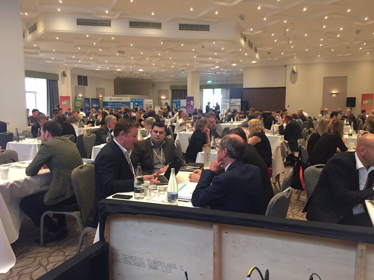 stable_E's tweet photo. Wish twitter had sound - it's buzzing #ebforum #pafforum https://t.co/zT8162Wu85