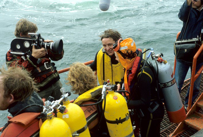The Mary Rose had a visit from <a href="/RealSarahGreene/">Sarah Greene</a> back in 1982 - you're always welcome back, Sarah! <a href="/cbbc/">CBBC</a>