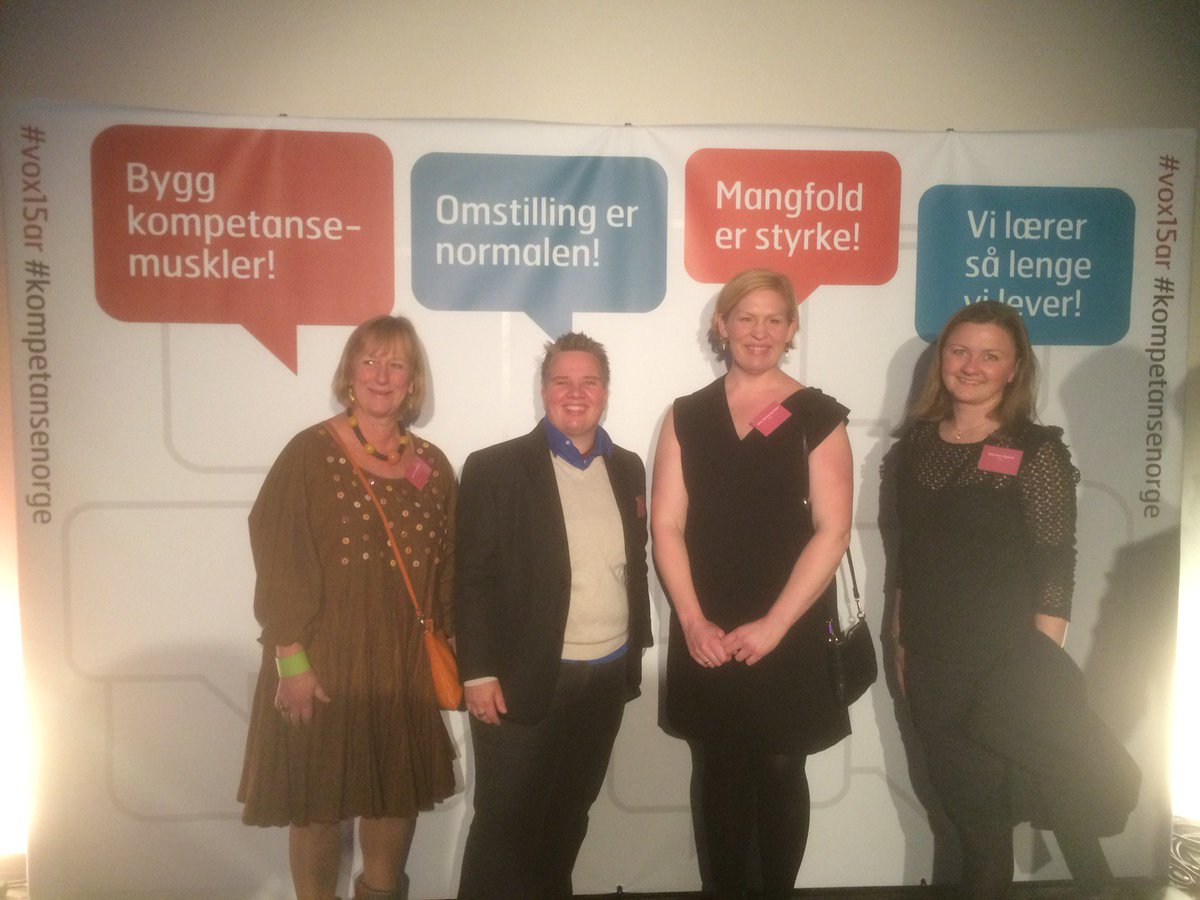 astrip4's tweet photo. 15-årsjubileum #vox15ar #kompetansenorge https://t.co/3KzHfCkFoL
