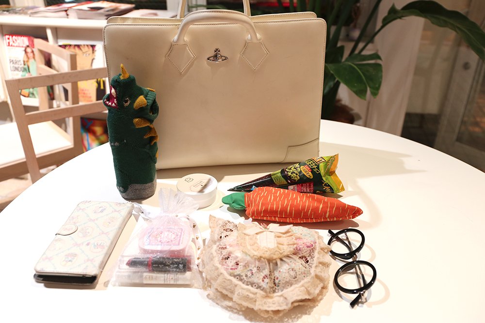 Vantan_Tokyo's tweet photo. [VANTAN SNAP！] 
■えみさん (21歳/鹿児島出身) 
■WSファッションデザイン基礎科 

Q1：おすすめのブランドは？
トーキョーボッパー

Q2：バンタンを一言で言うと？
自分の道
#Vantan https://t.co/699LDoC4Bq