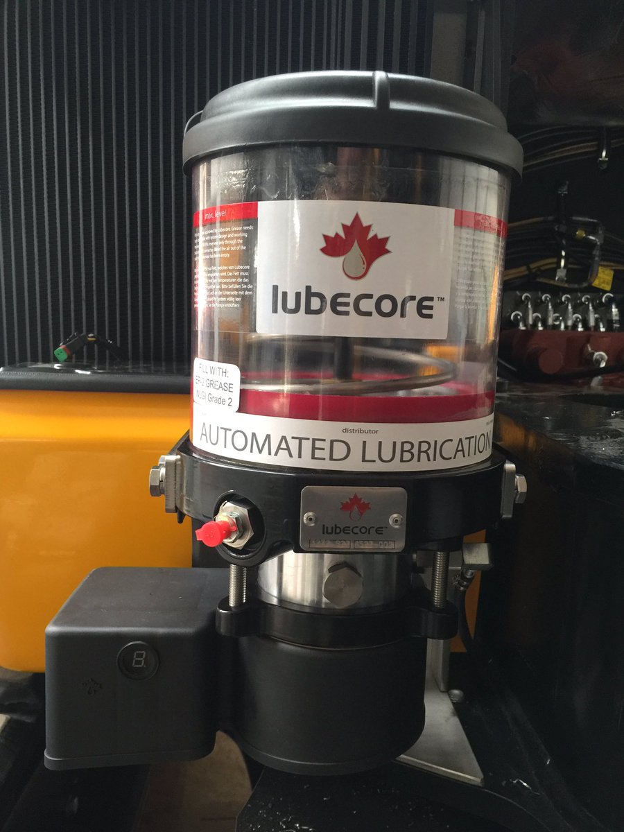LubecoreEurope's tweet photo. Mooie degelijke opbouw ? Laat dat maar aan ons over ! #jcb 67 c1. Lubecore Next generation automated lubrication @JCBBenelux https://t.co/MPadrjqhRm