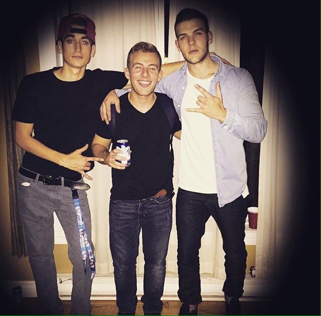 KyleFrancis14's tweet photo. Happy birthday to one of my main bros , 15 years of friendship and counting 😎😎 @JMackiee https://t.co/plaJenj4tk