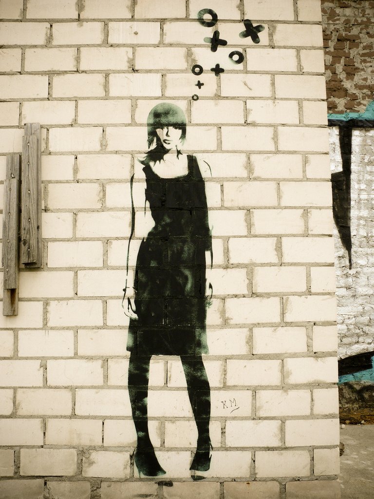 citizenxonline's tweet photo. Hey you.. 
#streetart #streetfashion #stencil #graffiti #fashion #xoooox #berlin https://t.co/E71gtrZYmw