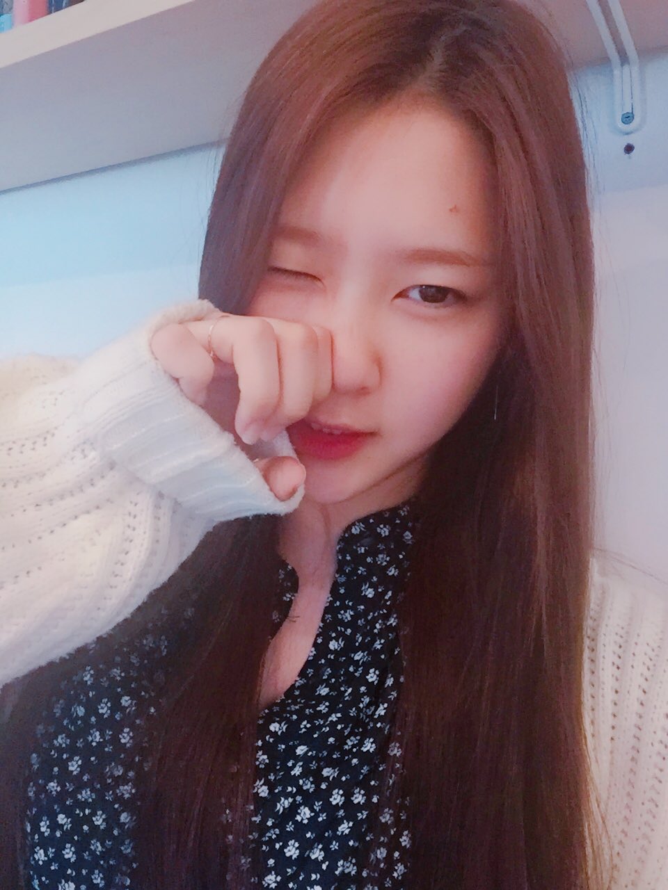 CupWQRMVIAAWeak.jpg:large