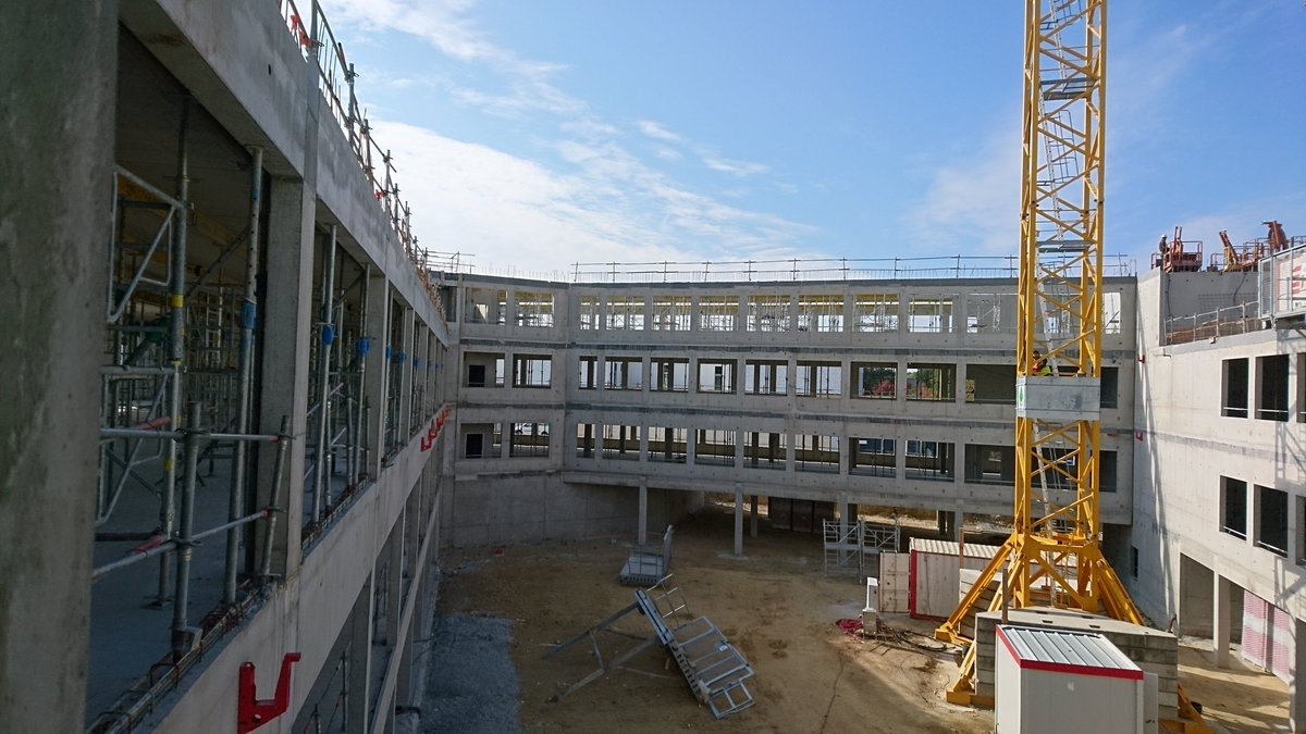 ODILEMONNET's tweet photo. Visite du chantier #CPAM #Vannes #Cdb2016 avec @FFBMorbihan comme chaque année et @GuenahelLePorho https://t.co/uloj1qdum6 https://t.co/EPsCQFxAQ8