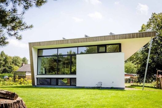 Mon_Habitat's tweet photo. [Inspiration] À chacun son mode éco: une maison passive artistique https://t.co/rtbwXnzmS0 #bepas #maisonpassive https://t.co/U3LA3jbpon