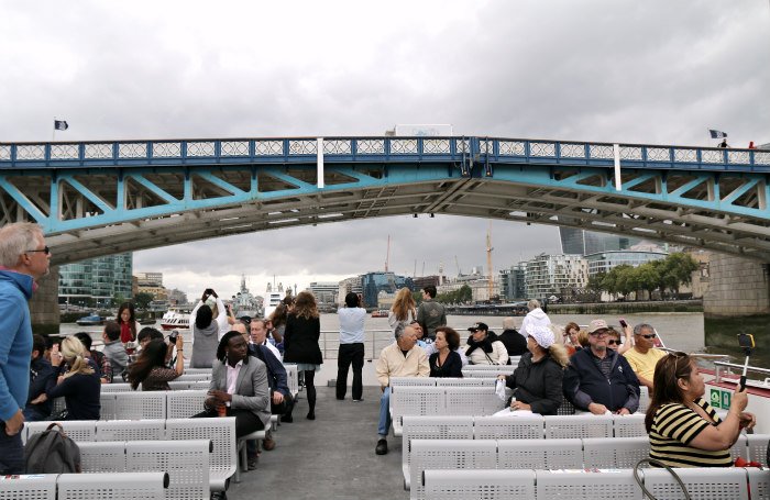 Chocoralie's tweet photo. Psst! 20 fab things happening in London this weekend >> https://t.co/li64ndZvib @ChangBeerUK @DesignMyNight @A_Place_In_Time #uksopro https://t.co/Xe62pII7RH