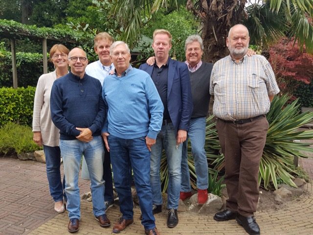 Daar is hij dan de samenstelling van <a href="/StGemAlbr/">Gemeenschapsfonds</a> <a href="/ALBRANDSWAARDzh/">gem. Albrandswaard</a>