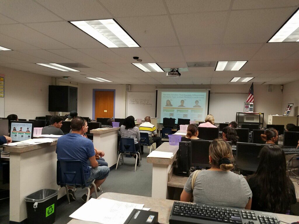 myjbms's tweet photo. Open House 2016 https://t.co/dvH4WFSQQS