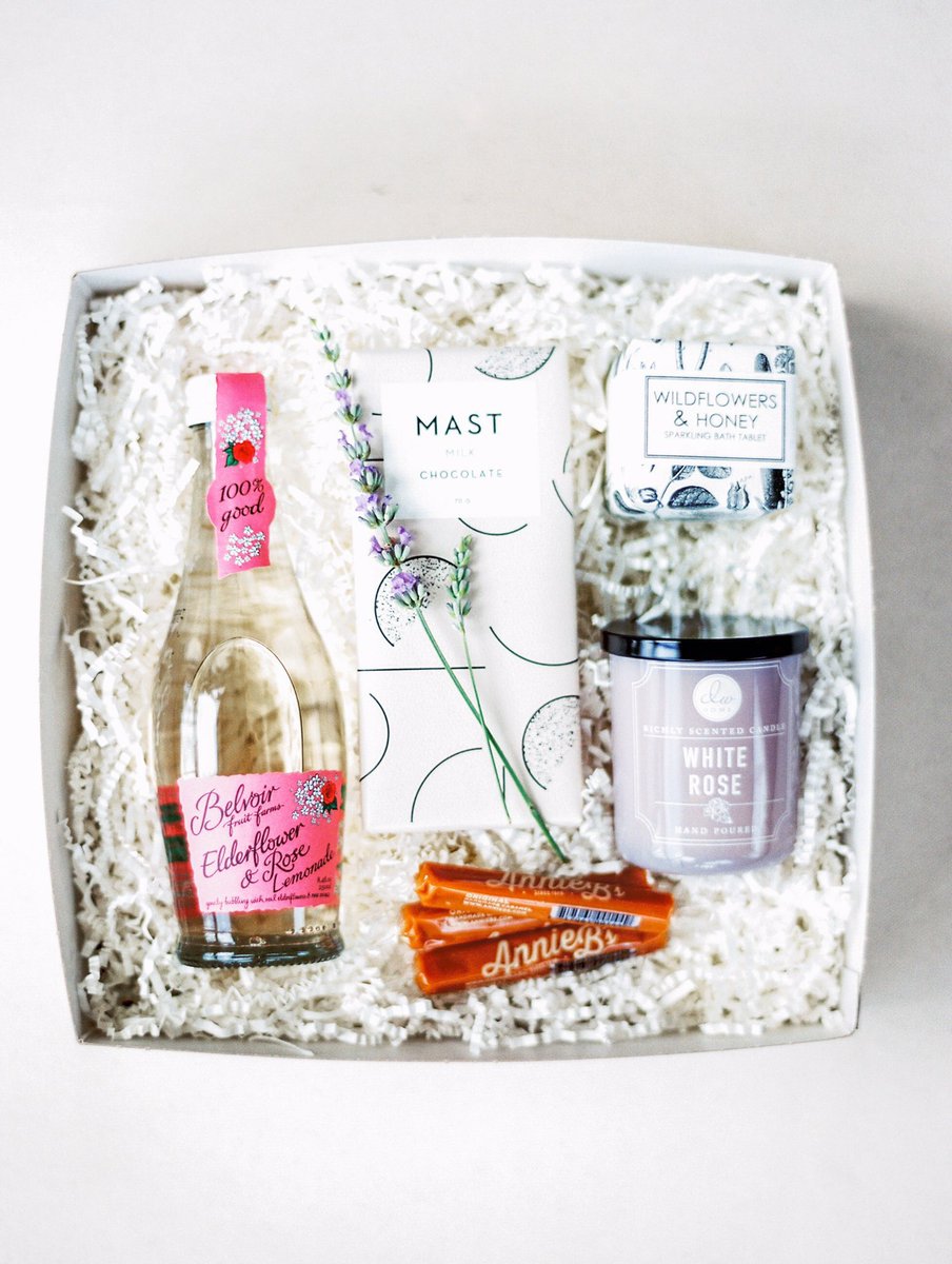 GolfParkCoffee's tweet photo. Our dear friends @petalflowerco are now offering curated gift baskets, boxes and flowers for delivery! Check out the GIVEAWAY in their bio. https://t.co/WcoFB1wjRJ