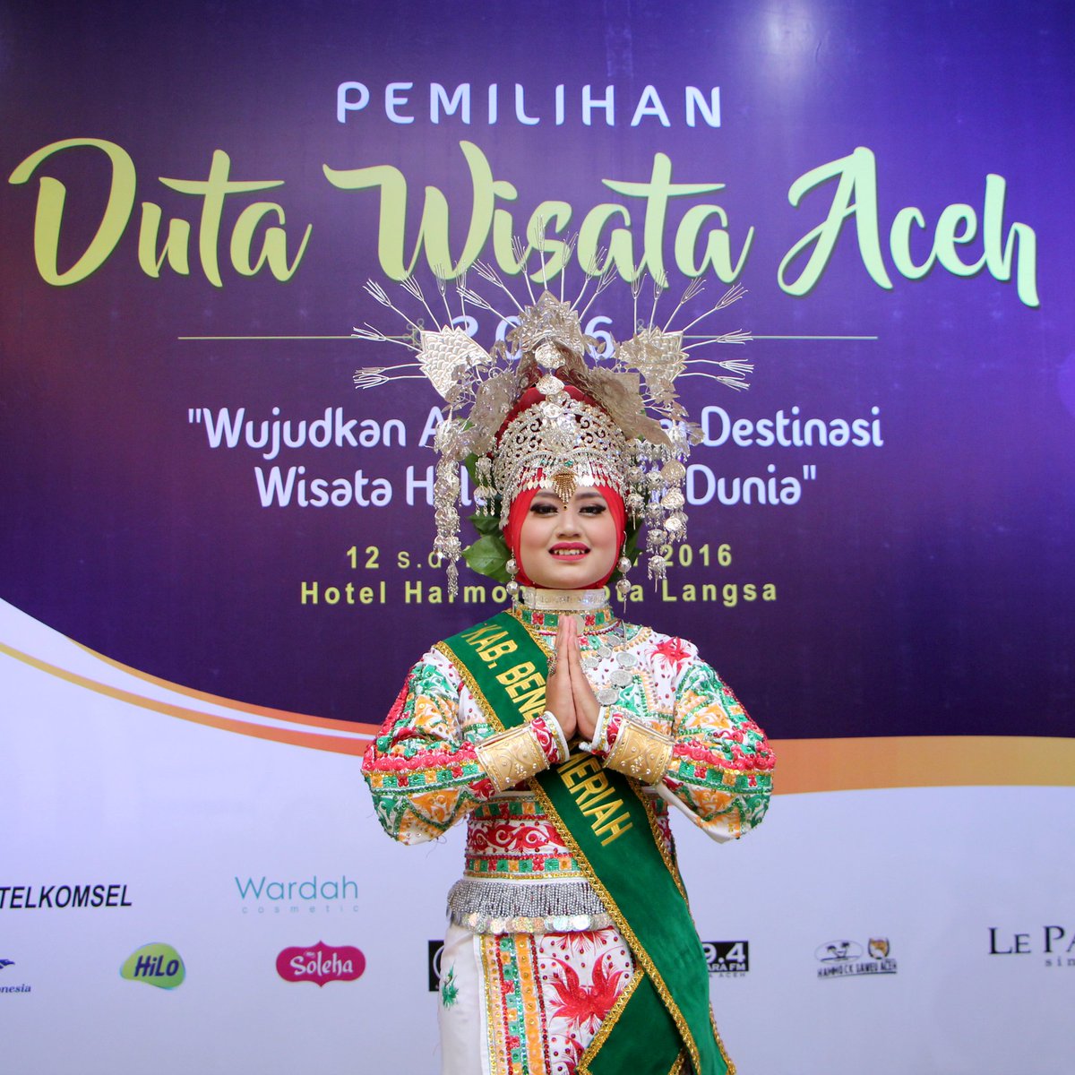 Duta Wisata Kabupaten Bener Meriah, Agam Imam Siddiq &amp; Inong Indah Purwanti #PDWA2016 #thelightofaceh #halaltourism