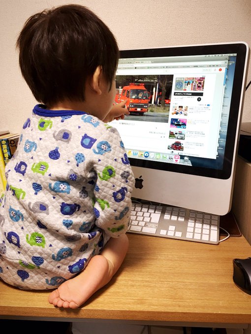 Youtubeで 消防車と救急車とパトカーが走っているだけ の動画が 300万回も再生されている理由が判明 Togetter