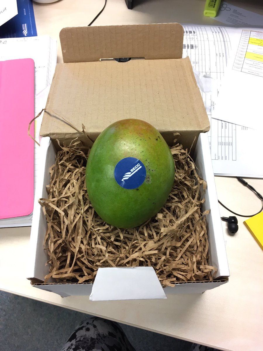TaljaD's tweet photo. Thanks @SECCGlasgow for my #randomfruit looking forward to a mid afternoon snack! #healthyvenue https://t.co/gZ2BwqHYom